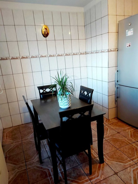 Apartament 3 camere ( Reabilitat/Decomandat) Nerva Traian