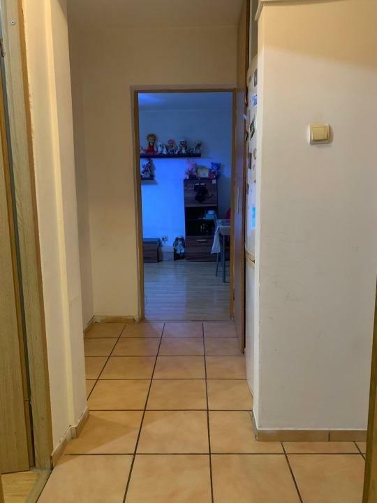 Apartament de Piata Resita ( DECOMANDAT )