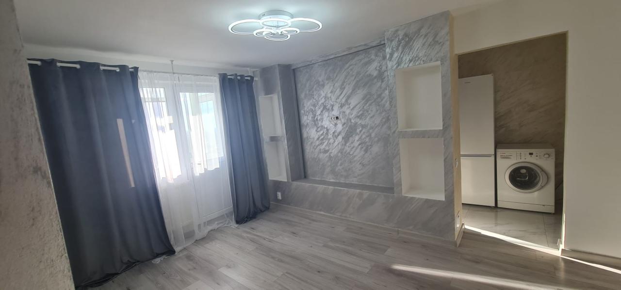 Appartament de 3 camere -Luica-Brancoveanu ( Complet Renovat )