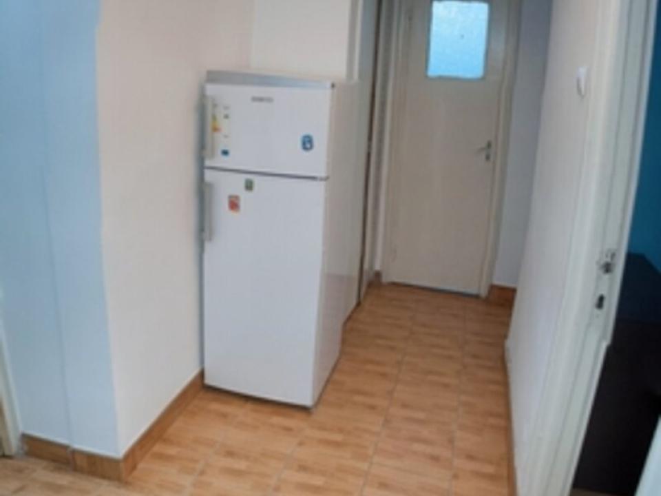 Apartament de 3 camere Tineretului-300m METROU