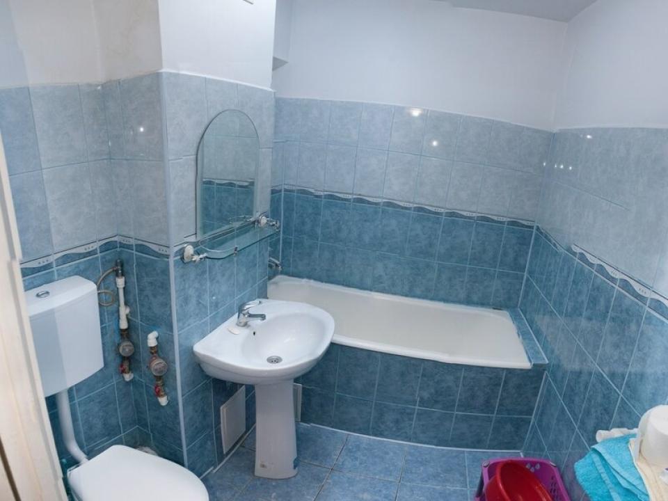 Apartament de 3 camere Tineretului-300m METROU