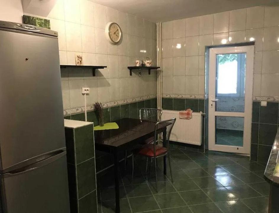 Apartament de 2 camere 300M Metrou-Aviatiei