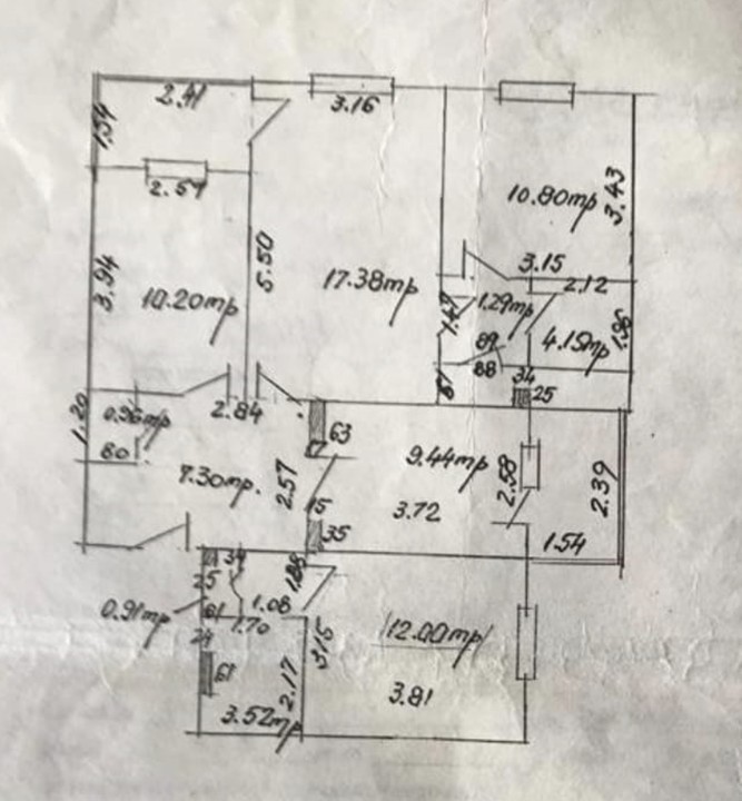 Apartament de 4 camere ( AN 1984 )-Salaj