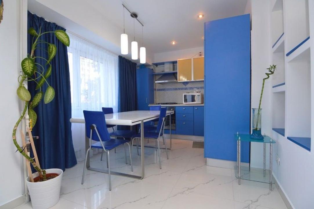 Apartament de 3 camere Fantani-Unirii