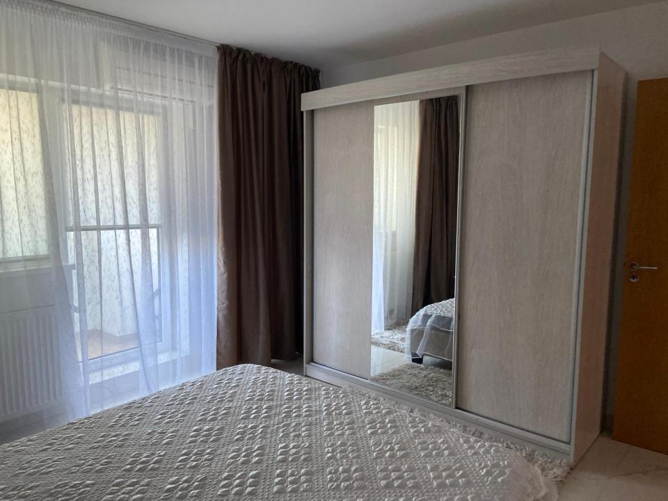 Apartament de 3 camere Fantani-Unirii