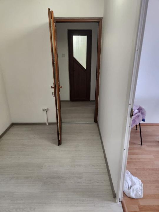 Apartament de 2 camere -Alexandru Obregia ( Bloc Monolit )