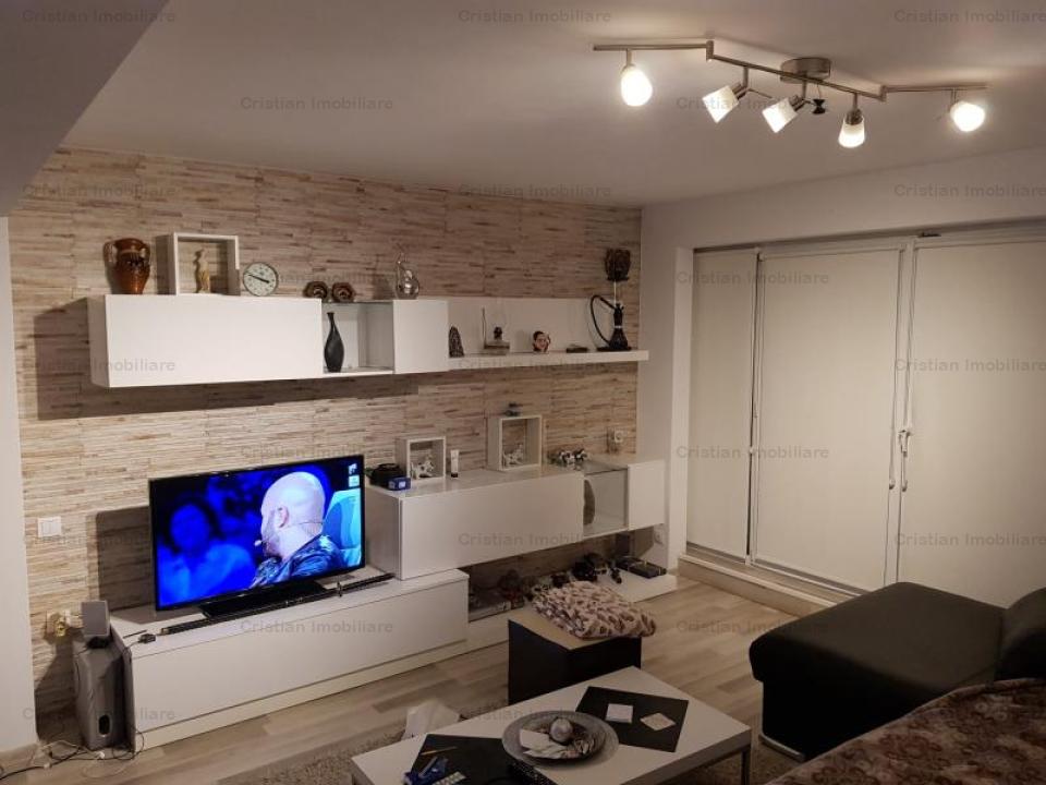 ID 2475 - Vila D+P+1+M, FINISAJE MODERNE, zona Chercea,