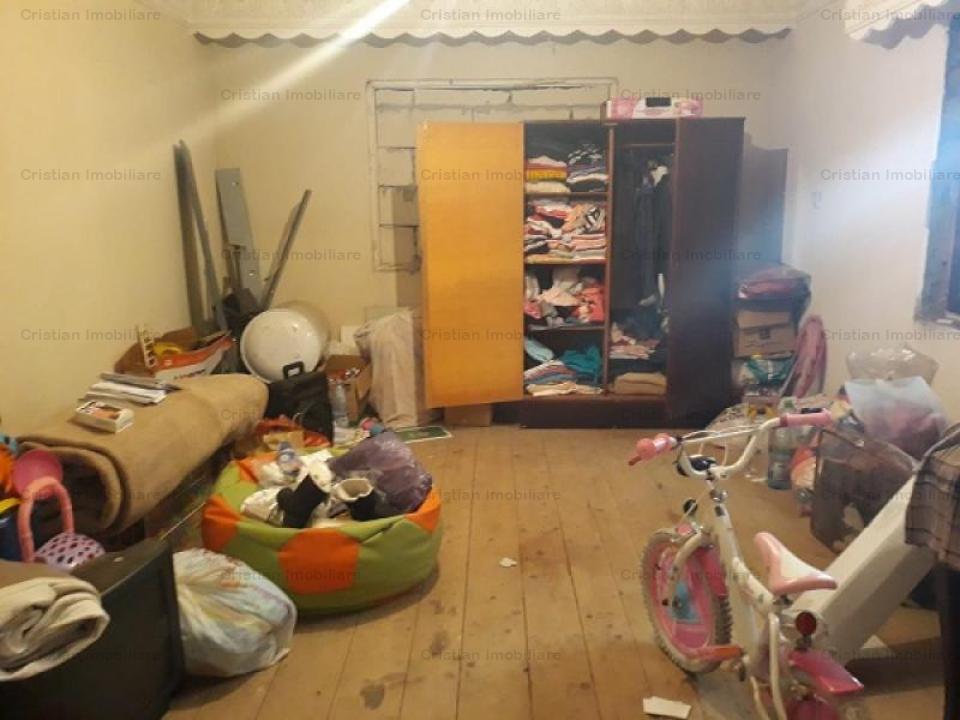 ID 2539 - Casa Noua,zona Checea, parter