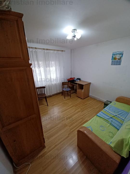 ID:15913, ETAJ 2, apartament 3 camere, zona Buzaului