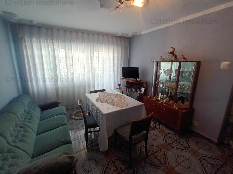 ID 15949 Apartament 3 camere confort 1 decomandat zona Vidin