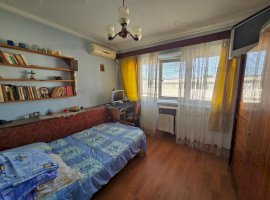 DECOMANDAT! Apartament 2 camere, zona Obor, Etaj 4