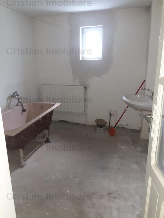 Casa 4 camere, St 670 mp, toate utilitatile, zona Chercea