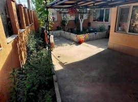 CARAMIDA, Casa zona Lacu Dulce, 4 camere, teren 250 mp