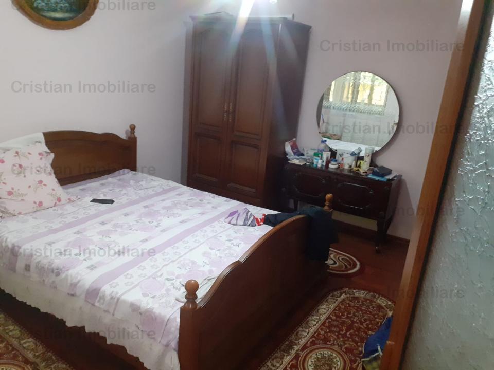 Casa BUNA din boltari teren 256 mp constructie 80 mp Chercea 