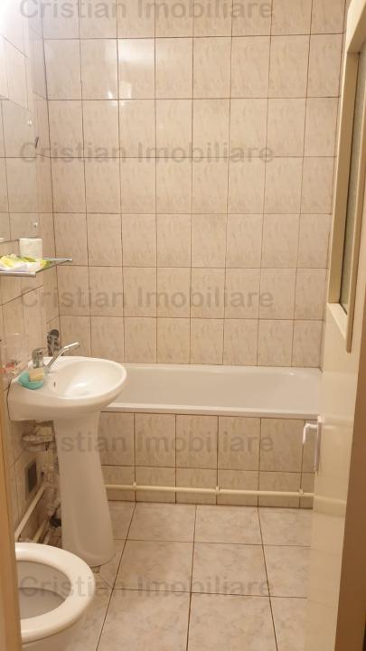 Inchiriere 2 cam Ultracentral etaj 1 bloc cu lift Mobilat si Utilat - Bariera