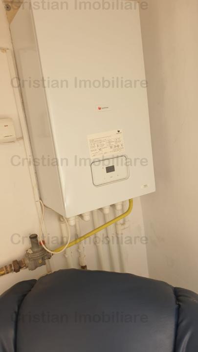 Inchiriere 2 cam Ultracentral etaj 1 bloc cu lift Mobilat si Utilat - Bariera