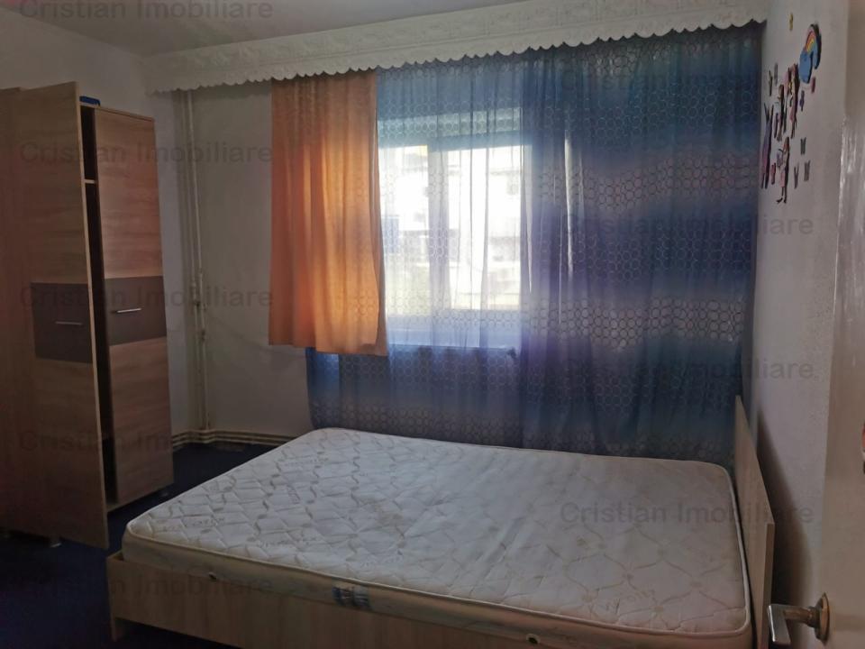 etaj 2 Apartament 2 cam 52mp confort 1 Decomandat Buzaului 