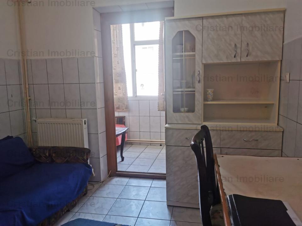 etaj 2 Apartament 2 cam 52mp confort 1 Decomandat Buzaului 