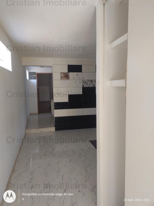 Apartament 3 camere, NEMOBILAT, etajul 1, zona Ultracentrala