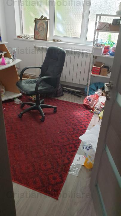 RENOVAT! 3 camere, etaj 1, PARTIAL MOBILAT, zona Obor