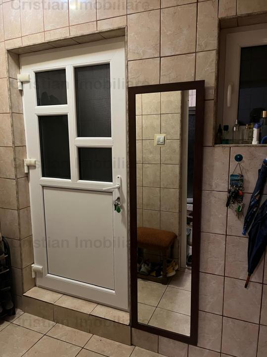 Casa 3 cam caramida 86 mp toate utilitatile zona Piata Saraca