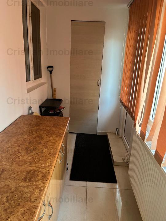 Mobilat si Utilat, 2 camere Decomandat parter cu balcon 7 m, zona Viziru 3