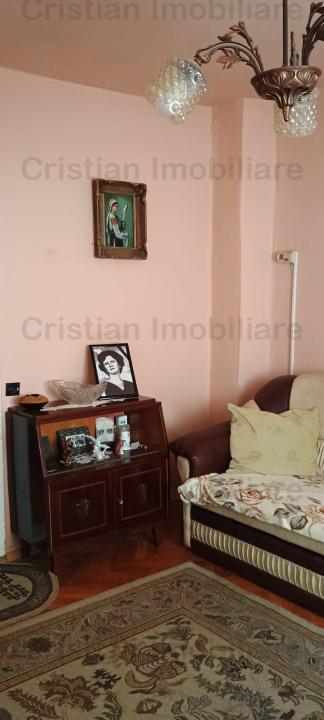 4 camere caramida 160mp utili toate utilitatile teren 187 mp zona Centrala