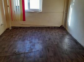 Disponibila Imediat! Garsoniera parter zona Bariera