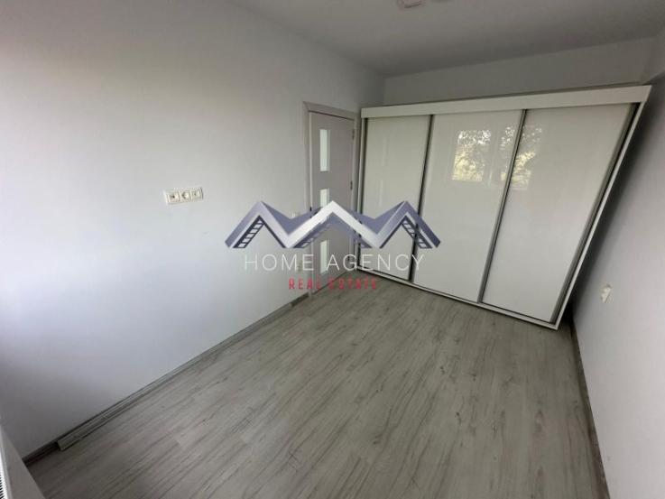 Apartamente 2 camere + curte 70 mp Otopeni