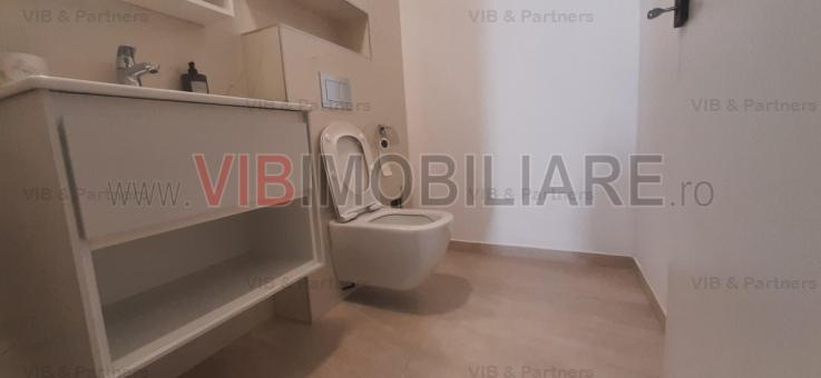 Vanzare apartament de 3 camere cu finisaje de lux