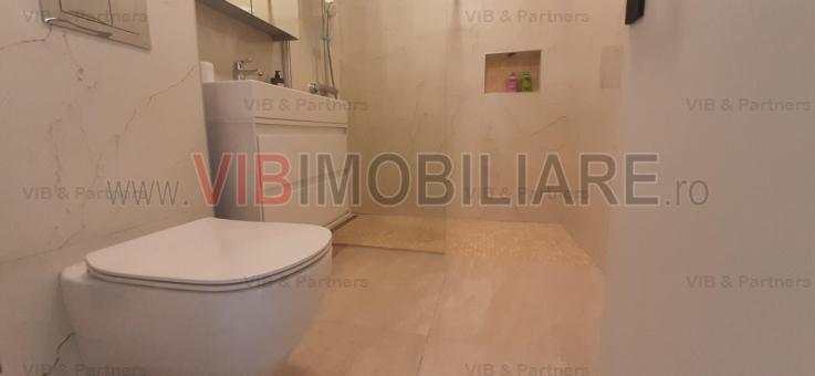 Vanzare apartament de 3 camere cu finisaje de lux