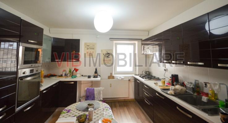 Unirii - Piata Alba Iulia - Decebal - 3 camere renovat - SUT 103MP