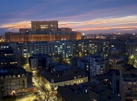 Bucuresti Ultracentral cu o Panorama Extraordinara, Top of the City Center