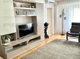 Vanzare Apartament 3 camere Decebal