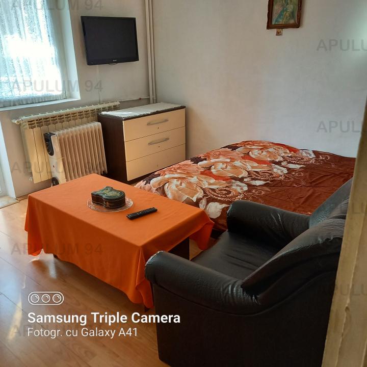 Apartament 3 camere Sebastian-Novaci