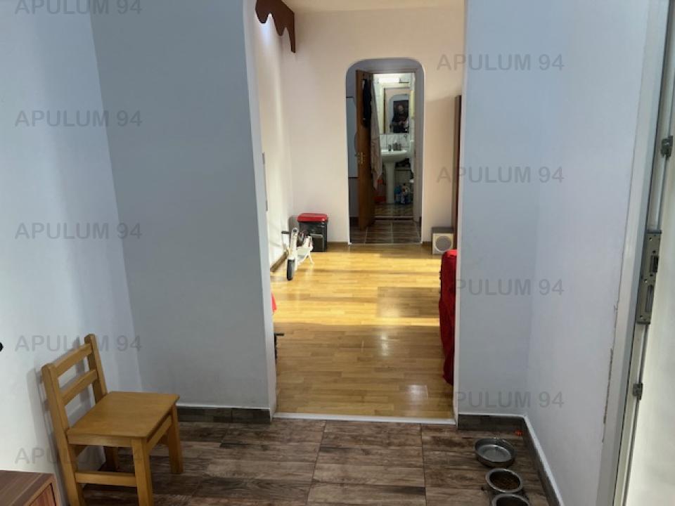 Apartament 3 camere Valea Oltului- stradal. 