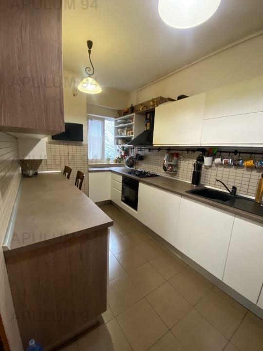 Vanzare Apartament 3 camere Carol 