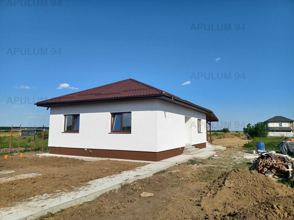 Casa nouă parter, 3 camere si dependințe, curte 618 mp, Săbăreni