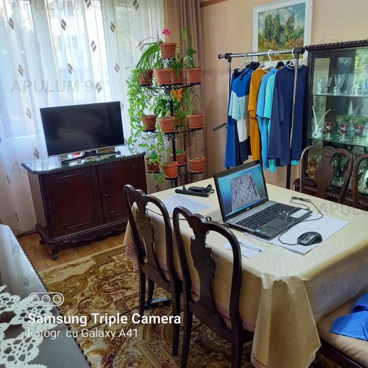 Apartament 3 camere Bulevardul Chisinau