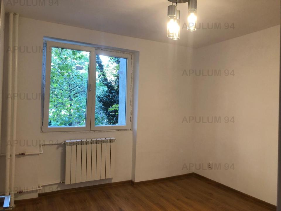 Apartament de 3 camere, Metrou și Parc Tineretului 64 mp