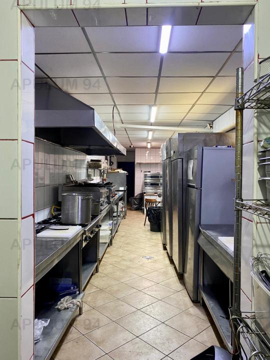 Restaurant / Pub de vânzare în Complexul Studențesc Regie, Sector 6