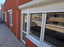 Apartament 3 camere cu terasa de 29 mp Prelungirea Ghencea stradal. 