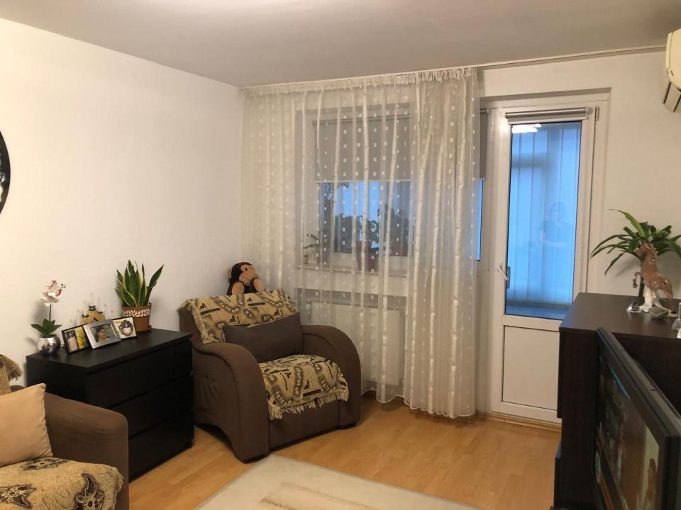 Apartament 3 camere decomandat, 75mp, Brancoveanu