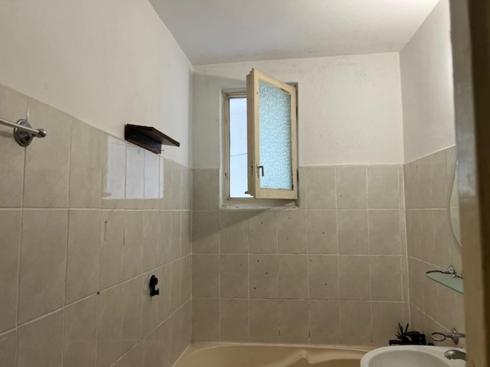 Apartament 2 camere Mihai Bravu- Obor.