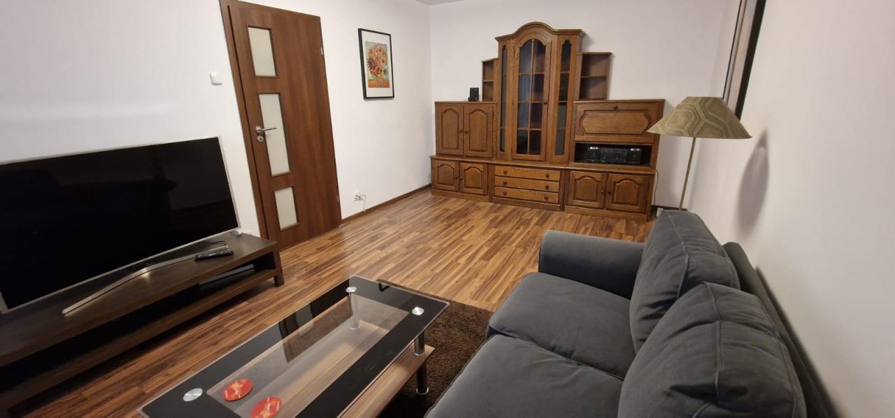 Apartament 2 camere Pantelimon- Gara De Est.