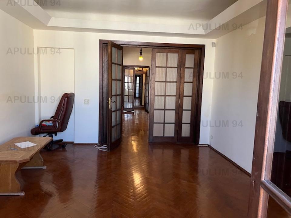 Apartament 4 camere in vila Piata Alba Iulia- adiacent. 