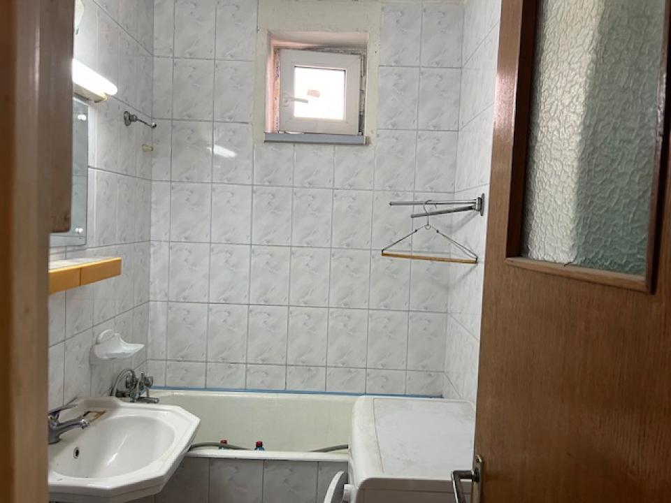 Apartament 2 camere Drumul Taberei- Colegiul Elena Cuza. 