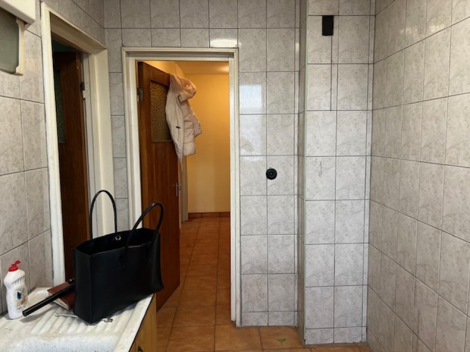 Apartament 2 camere Drumul Taberei- Colegiul Elena Cuza. 