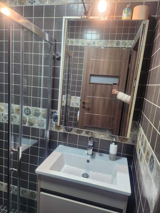 Apartament cu 3 camere de vanzare in Sinaia - Zona Furnica