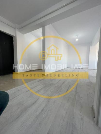 Apartament 3 Camere 70 mp. 2 Balcoane